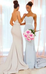 Einfache Lange Meerjungfrau Brautjungfernkleider Spaghettiträger Rückenfreies Hochzeitsfestkleid BED06062