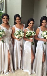 Weiße Spitzenapplikationen Brautjungfernkleider A-linien-seitenschlitz-partykleider BEQ38052