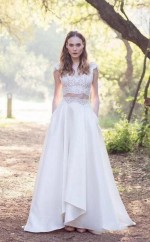 A-linie Spitze Flügelärmel Zweiteiliges Brautkleid Mit Tasche Für Zierliche Frauen GBWD137