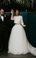 Tüll Stilvolle Lange Ärmel Zweiteiligen Hochzeitskleid Für Garten Themen GBWD206