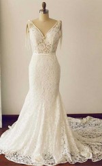 Spitze V-ausschnitt Meerjungfrau Brautkleid Sweep Zug Sanduhr Körper GBWD227