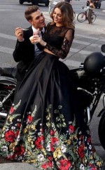 Schwarze Spitze Satin Illusion Langarm Ballkleid Langes Zweiteiliges Ballkleid (GJT3754)