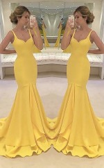 Meerjungfrau Spaghettiträger Zug Mit Schichten Satin Kleid JTC10733