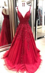 A-linie Tüll Mit Applizierten Spaghettiträgern Zugkleid JTC19483