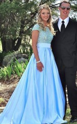 A-linie Bateau Kurzarm Zug Mit Perlen Satin Kleid JTC9843