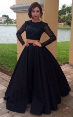 Ballkleid Satin Schaufel Lange Ärmel Bodenlang Mit Perlenkleid JTCv5263