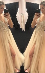 A-linie V-ausschnitt Bodenlang Mit Perlen Tüll Kleid JTCvo123