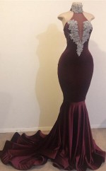 Dunkle Burgunder Meerjungfrau Hohe Hals Silberperlen Promkleider REALS143