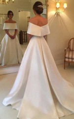 A-linie Schulterfreies Brautkleid Aus Satin Mit Schleife Und Rüschen Twa2442