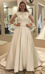 A-linie Brautkleid Aus Satin Mit Rundhalsausschnitt Und Spitzentaschen Twa2462