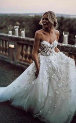 Herzförmiger Halsausschnitt Tüll Brautkleid Applizierte Brautkleider Twa3272