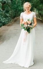 Chiffon V-ausschnitt A-linie Brautkleid Mit Perlenstickerei Twa4022