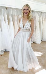 Elegantes überkreuztes Brautkleid Mit Tiefem V-ausschnitt Und Bund Twa4432