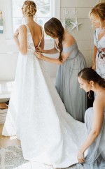 A Line V-ausschnitt Floral Spitze Illustion Zurück Hof Zug Brautkleid Twa4892