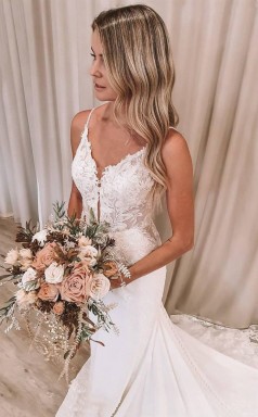 Meerjungfrau Träger Spitze V-ausschnitt Brautkleider Mit Langem Zug GBWD008