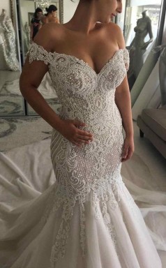 Off Shoulder Dubai Meerjungfrau Luxuriöse Perlen Perlen Kapelle Garten Brautkleider GBWD048