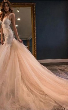 Charmante Atemberaubende Träger Meerjungfrau Prinzessin Spitze Brautkleid GBWD098