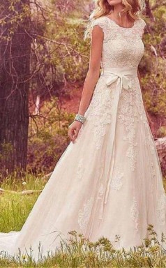 Ein Line Country Lace Brautkleid Mit Langen Zügen In Meiner Nähe GBWD122