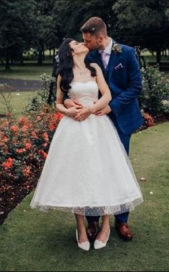 Trägerlose Kurze Rockabilly Vintage Inspiriert 1950er Jahre Tupfen Hochzeitskleid Gartenparty GBWD179