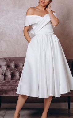 Schulterfreies Tee Länge Satin ärmelloses Vintage Kleines Weißes Kleid 1950er Jahre Hochzeitskleid GBWD244