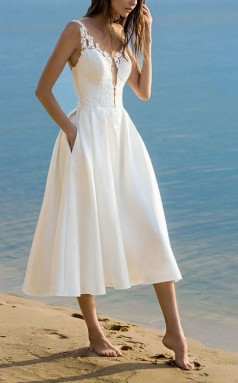 V-ausschnitt Tee Länge Spitze Strand Sommer Kleines Weißes Kleid GBWD245